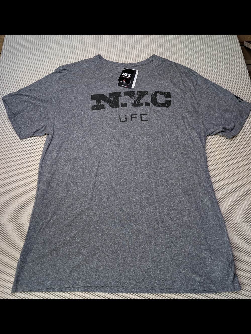 Reebok New York City N.Y.C  UFC Gray Fight For Peace Size XXL T-shirt MMA
